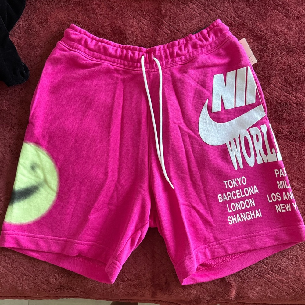 Nike World Tour Shorts